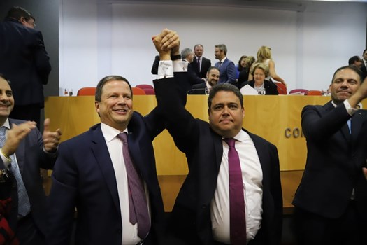 Felipe Santa Cruz é eleito presidente nacional da OAB