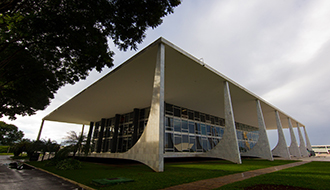 Suspenso bloqueio de R$ 157 milhões das contas do Rio Grande do Sul para pagamento de precatórios