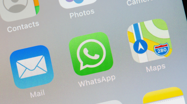 Incitar greve em grupo fechado do WhatsApp não configura justa causa