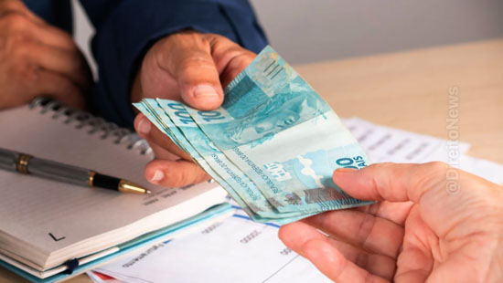 De credor para devedor: honorários, prescrição intercorrente e entendimento do STJ