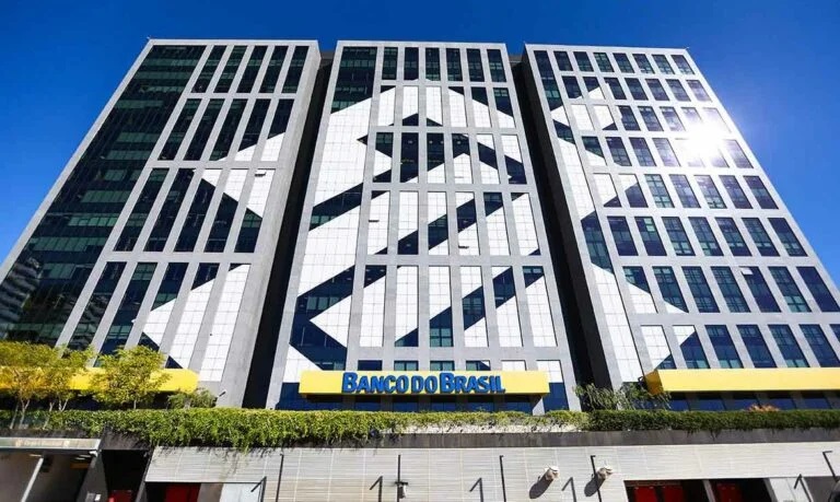 BB tem lucro líquido ajustado de R$ 37,9 bilhões em 2024