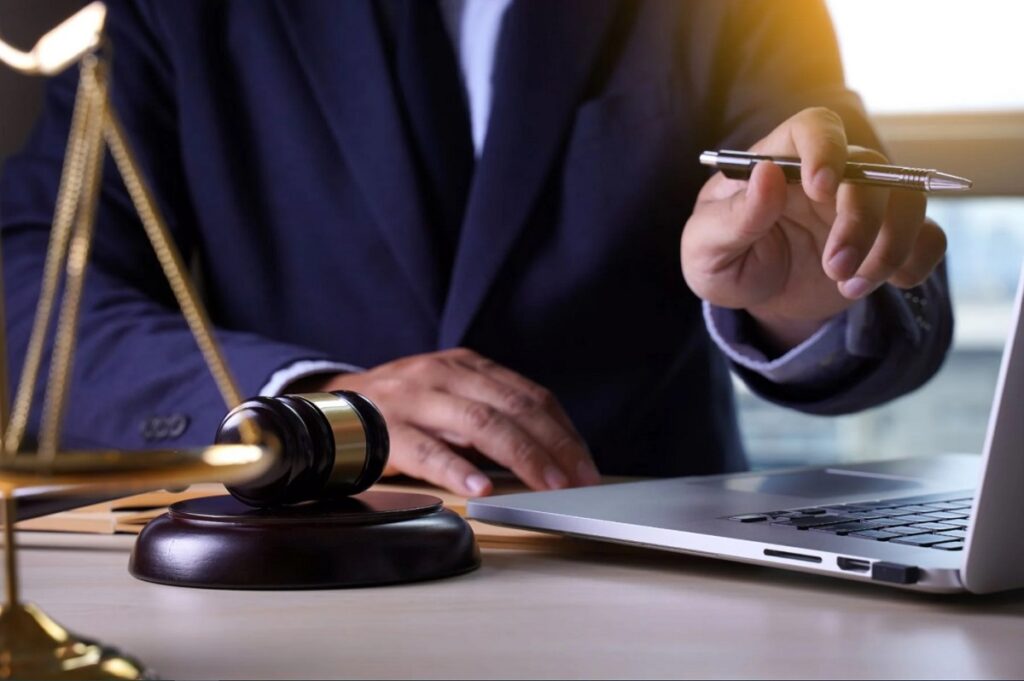 Acórdão é anulado por falta de intimação dos advogados para julgamento em sessão virtual